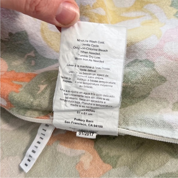 1 Pottery Barn ELORA FLORAL PRINT PILLOW COVER 24" Linen Neutral Orange Green PB - Picture 8 of 8